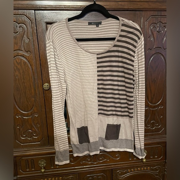 Orly Sweater / Scarf Combo - Picture 5 of 6